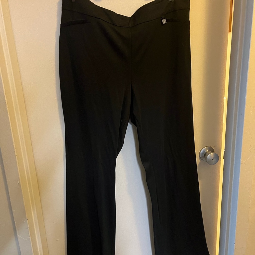 Soft Stretch Avenue Elegant Black Flare Dress Pants